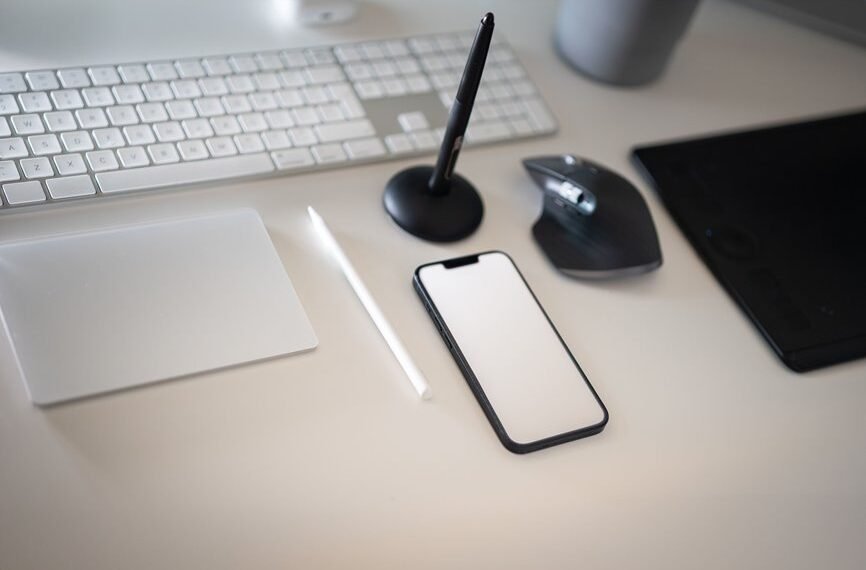 business lifestyle tech insights